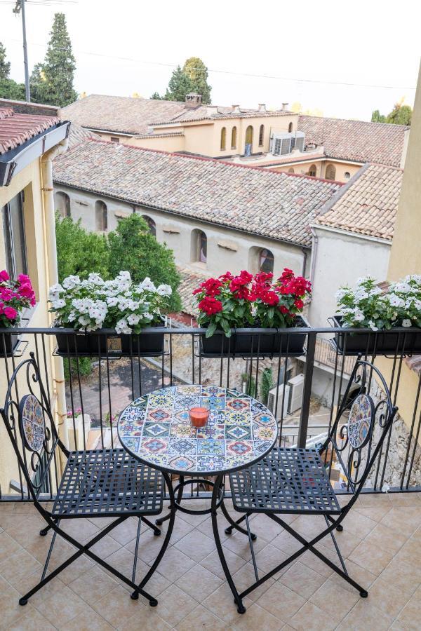 Tyche Apartaments & Rooms Taormina Exterior foto